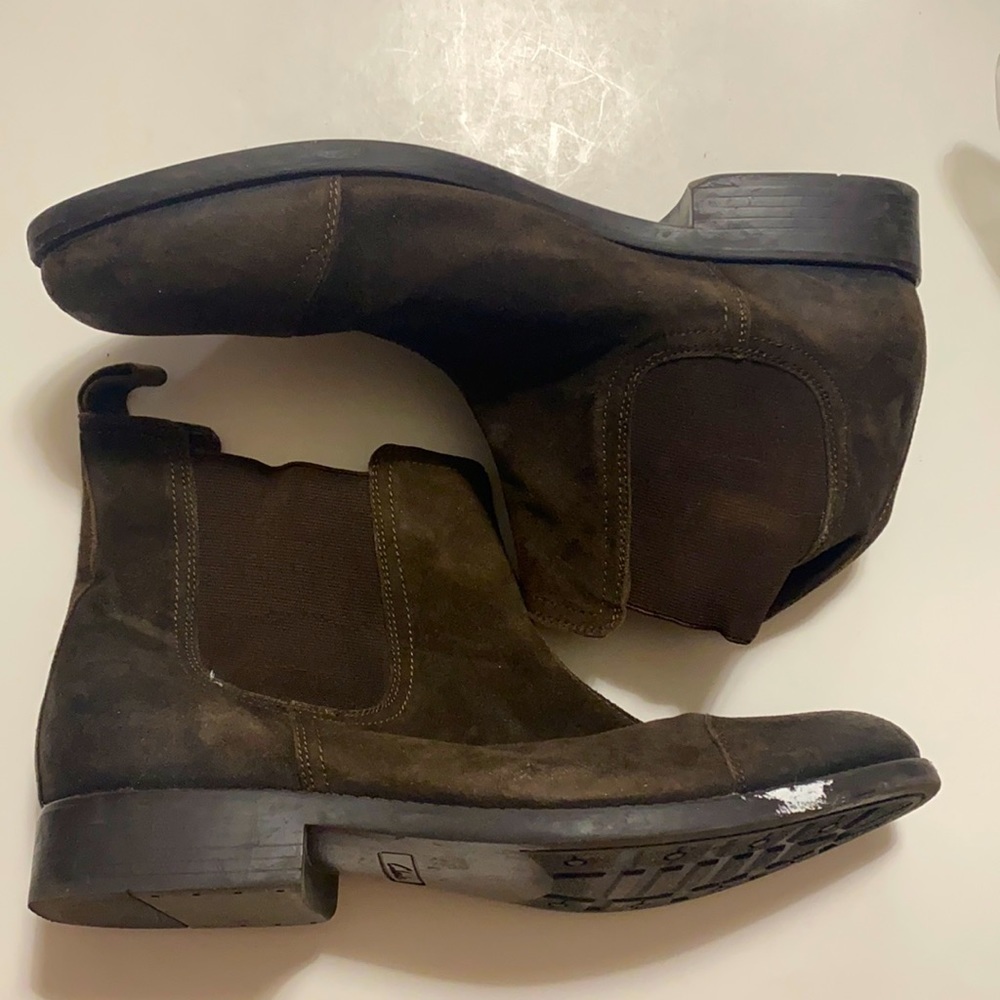 Clarks brown boots size: 11